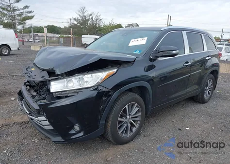 2018 Toyota Highlander Xle from USA, damaged, VIN 5TDJZRFH6JS559269